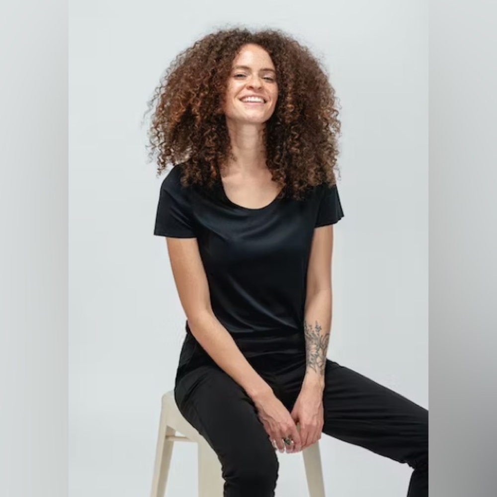 Ministry of Supply Luxe Touch Tee